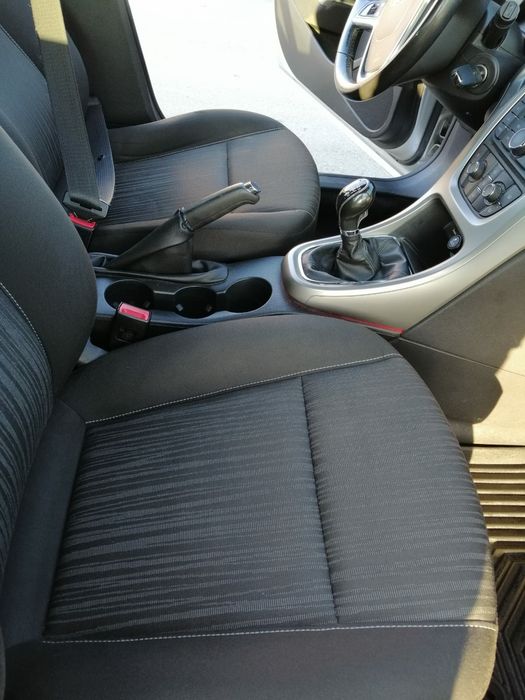 Opel Astra J,Diesel ,Break,Schimb cu teren