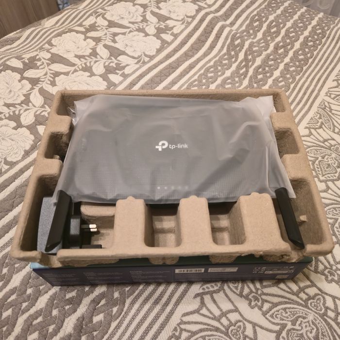 Модем-роутер TP-Link Archer VR300