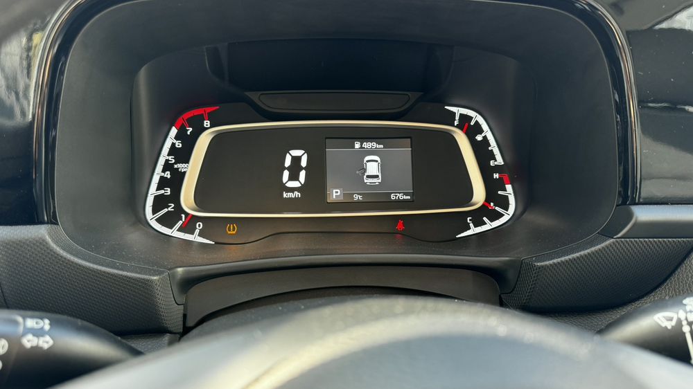 Kia sonet luxe Пробег менее 1тыс