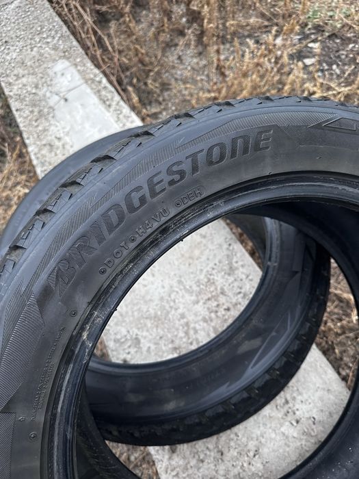 Продаю шины зимние