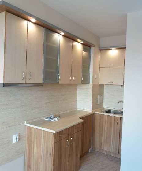 Дава се под наем Тристаен апартамент в Бургас, Меден рудник - зона А - 93 кв.м за 175 € - Снимка #4