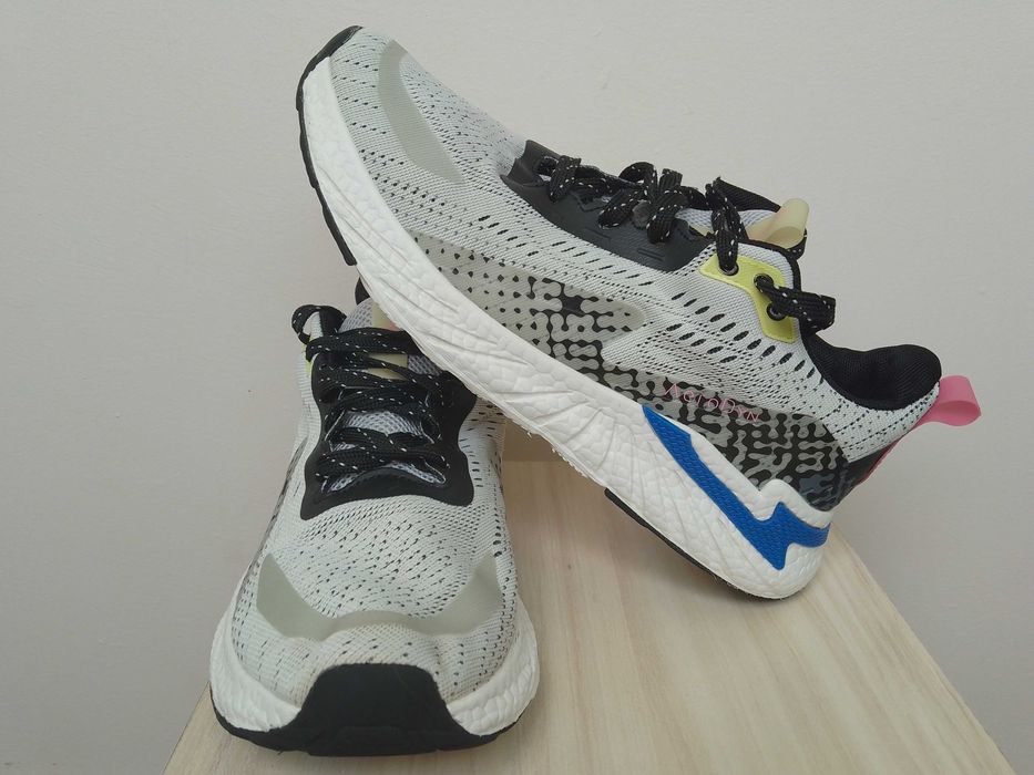 Дамски маратонки Endurance