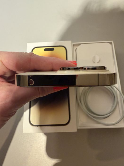 Iphone 14 Pro Gold 256 GB
