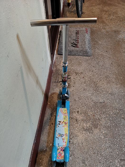 Trotineta pentru copii mici, incepatori