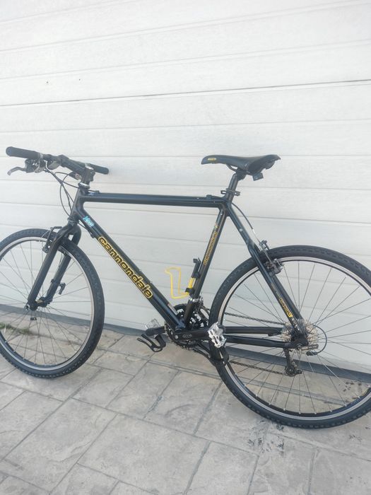Bicicleta CANNONDALE Advanced