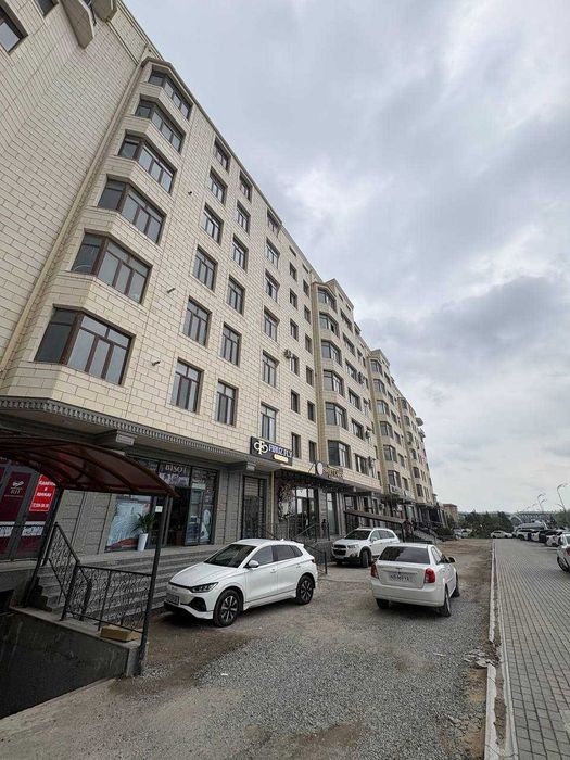 3х комнатная квартира на 5 этаже 65кв/м, в Самарканде