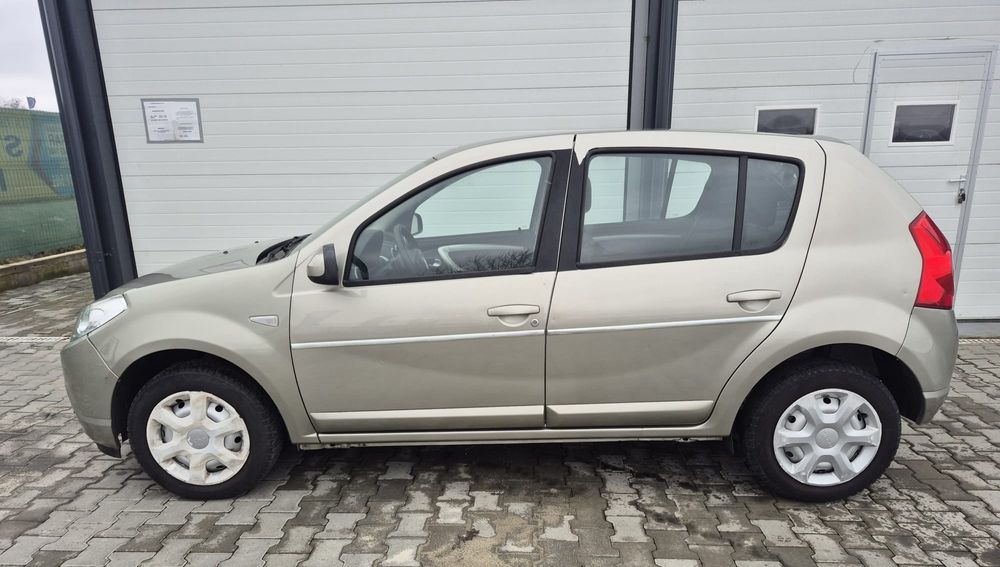 Dacia Sandero benzina .Vanzari in rate.Avans 0