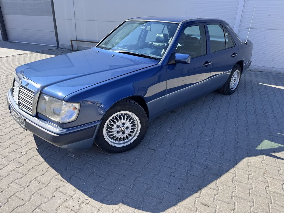 MERCEDES-BENZ 300 1993 — imagine 1