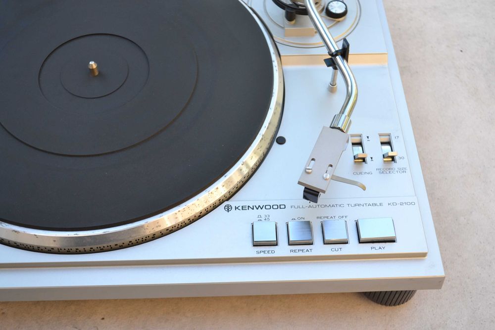 Pick Up Kenwood KD 2100