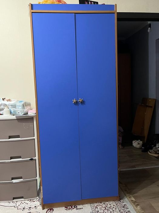 Шкаф хорошо состояние