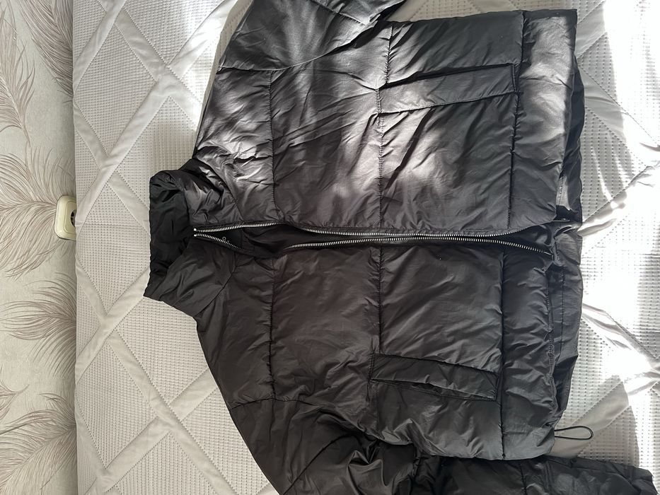 Весение куртки  продам