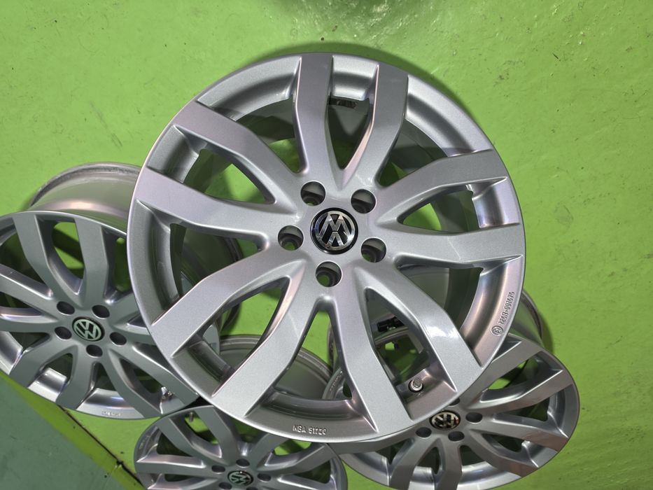 18 5x112 Vw Passat Touran Caddy Golf Skoda Audi 5х112