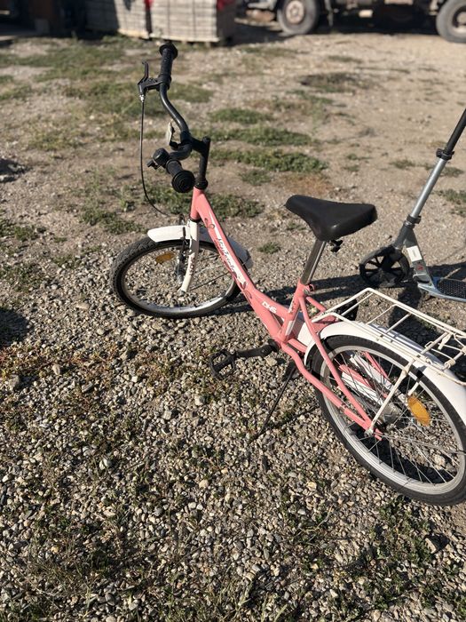 Bicicleta roz copii