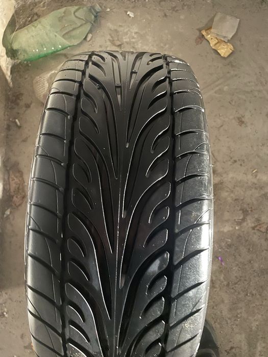 235 45 17  cu jante vw schimb cu orice