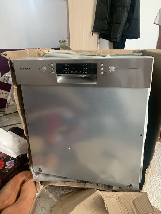 посуда мойка  в отличном состояние