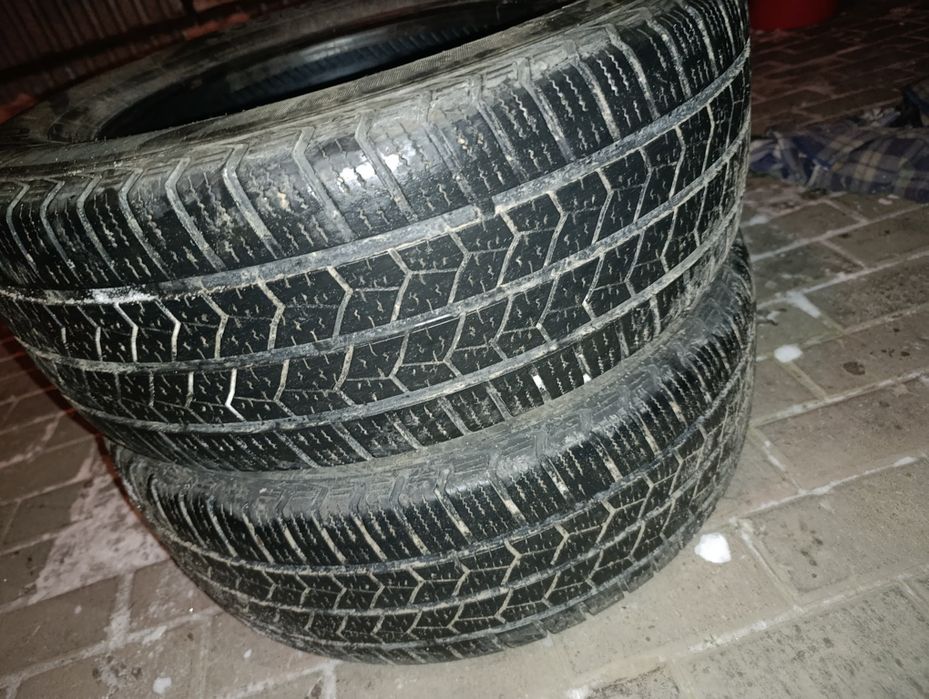 Продается шины на СПРИНТЕР