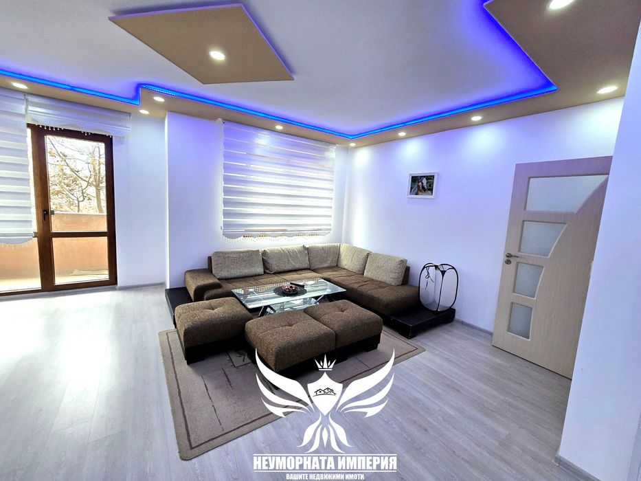 Продава се Тристаен апартамент в Асеновград - 95 кв.м за 870 €/кв.м - Снимка #3