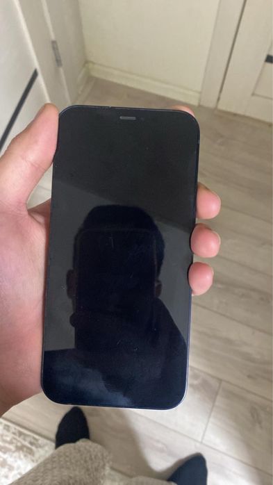 Обменяю Iphone 12
