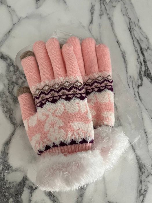 Зимние женские перчатки