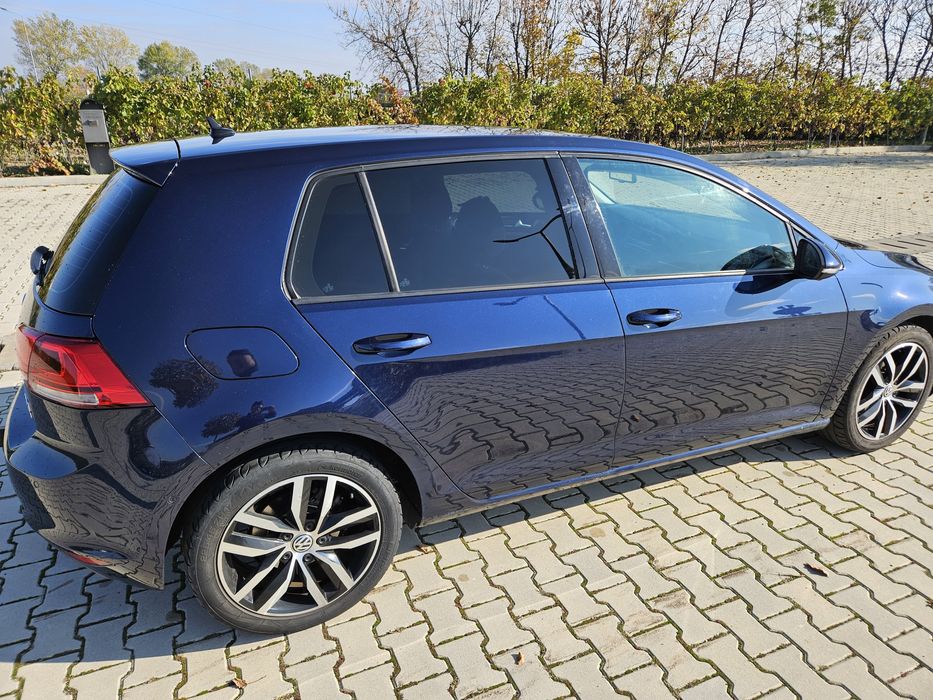 Vând vw golf 7 motor 1.6 diesel 105 cp cod motor clha 2014