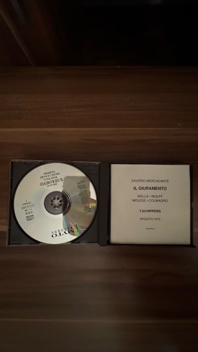 Vând album set CD muzică clasică/operă "Il giuramento"