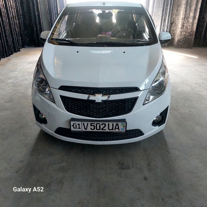 Продаётся автомобиль спарк