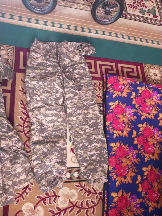 Военный  бучлад новый,и ещё есть