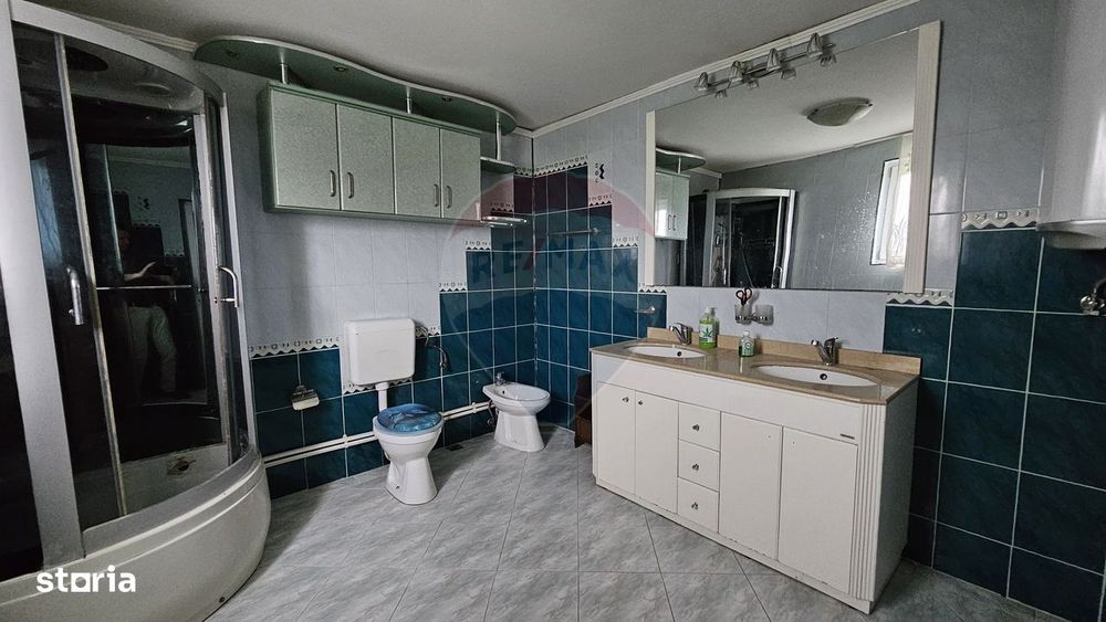 Casă / Vilă cu 5 camere de vânzare in Udești-Chilișeni, Suceava
