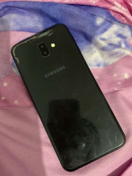 Samsung J6+ продам за 5 к