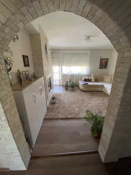 Продава се Къща в Свети Влас - 312 кв.м за 1283 €/кв.м - Снимка #2