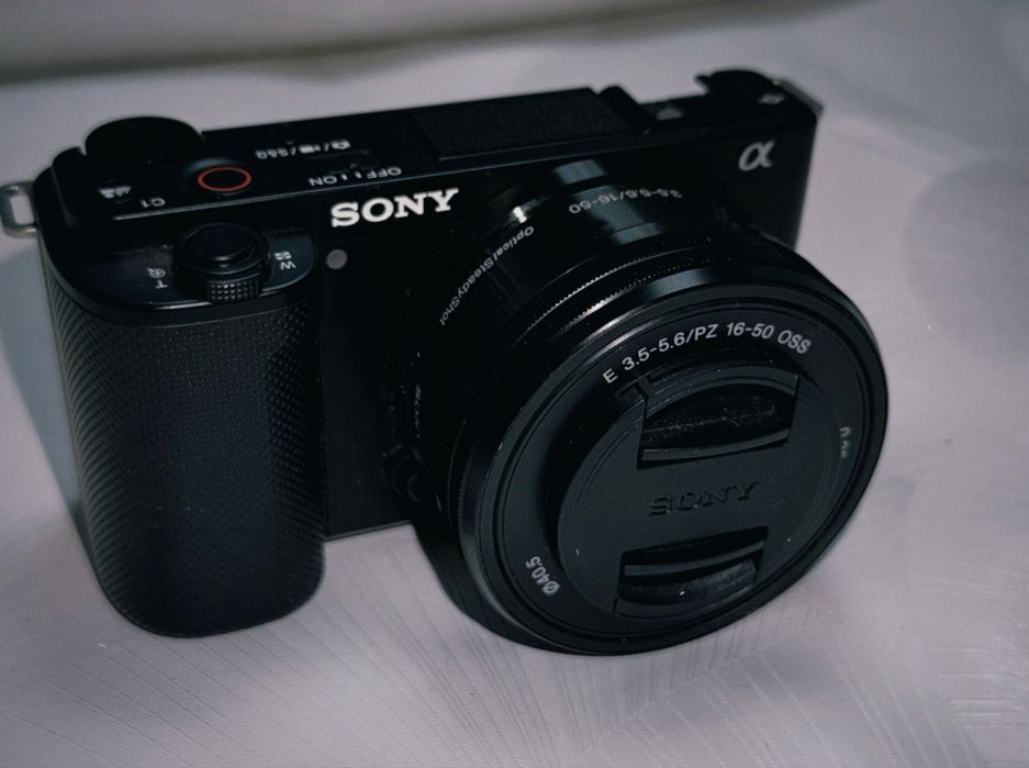 Sony ZV-E10 KIT 16–50mm