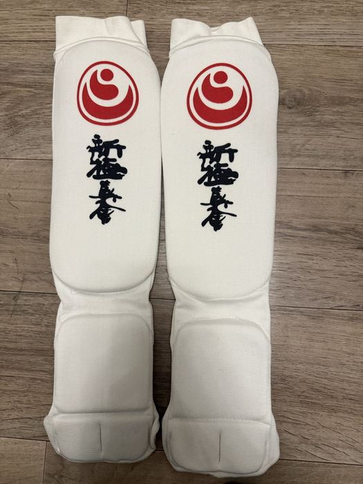 Продам защиту на ноги