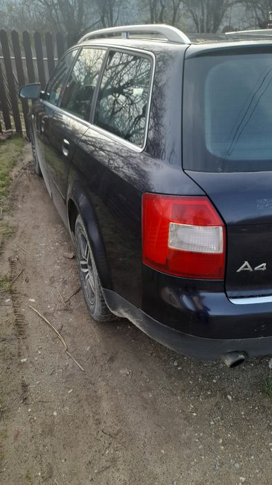 Vând Audi a4 b6 din 2001