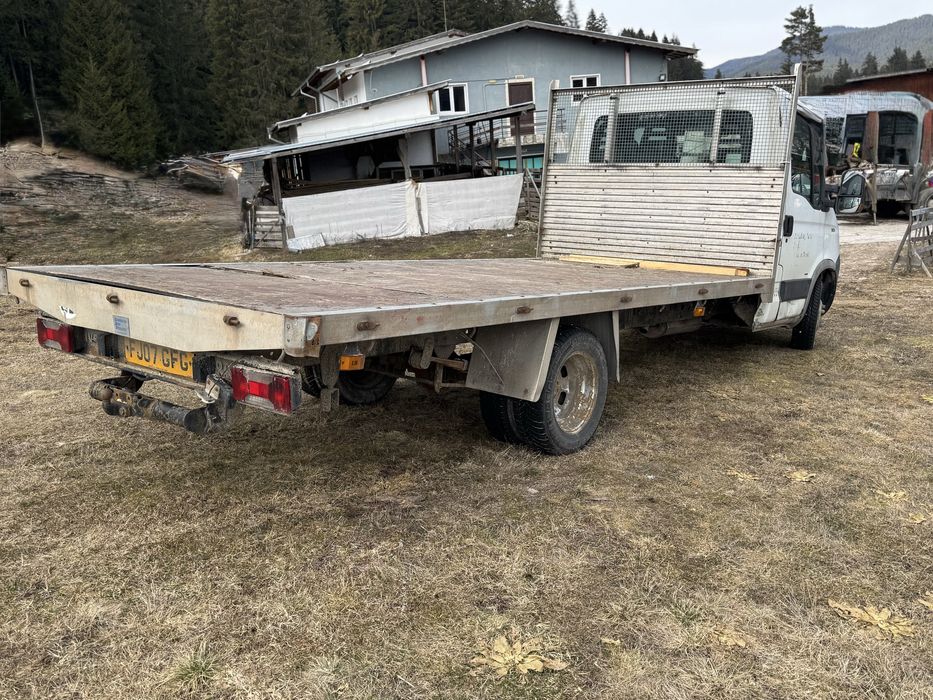 Бус IVECO dayli 35c15