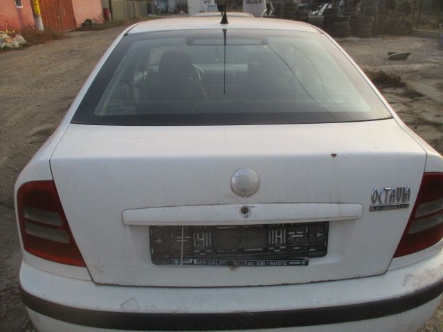 Hayon complet usa spate luneta geam Skoda Octavia 1 an 1998-2004