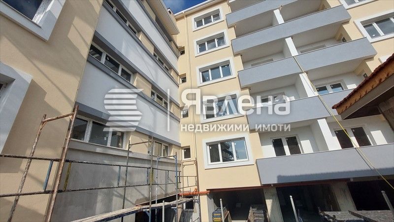 Продава се Двустаен апартамент в Поморие - 61 кв.м за 802 €/кв.м - Снимка #11