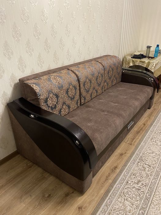 Диван для зала, гостиной