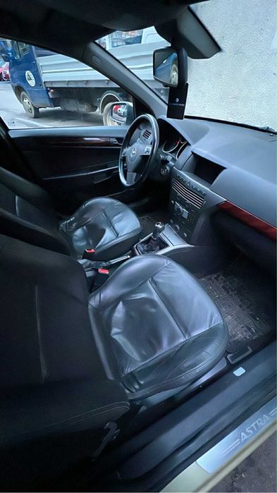 Opel astra h 1.9 cdti