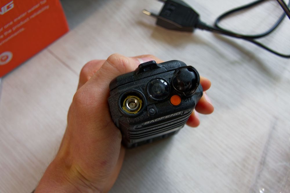 Рация Baofeng uv9r plus с двумя антеннами