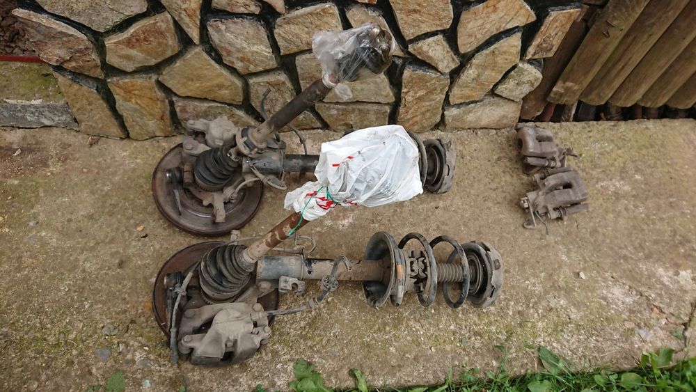 На части Рено Сценик1.9 ДЦИ 2000г. Renault Scenic 1.9 DCI