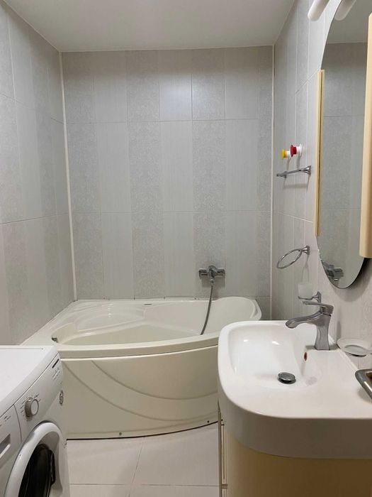 Proprietar, inchiriez garsoniera mare, bloc nou, vizavi de Plaza Mall