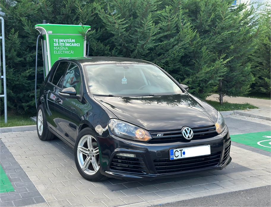 VOLKSWAGEN Golf 2010