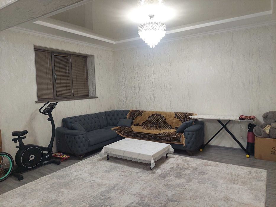 Arenda  Uchtepa 14 ful komplekt kvartira 

3/-1/8

Площадь: 100 м²

Це