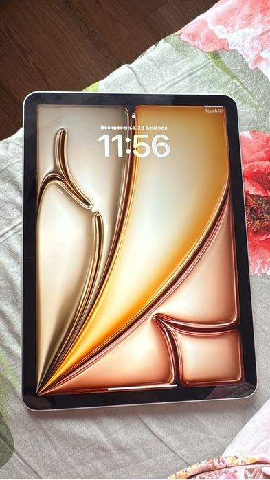 Планшет Apple iPad Air 11 2025