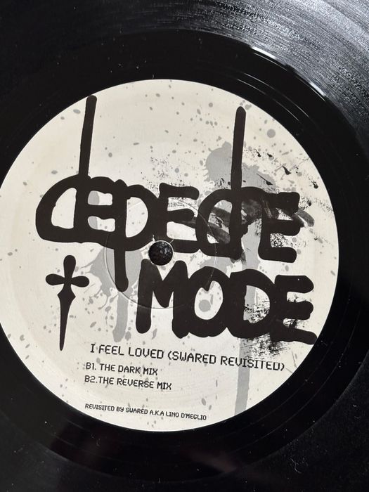 Рядка/колекционерска плоча Depeche mode - I feel loved (swared revisited)