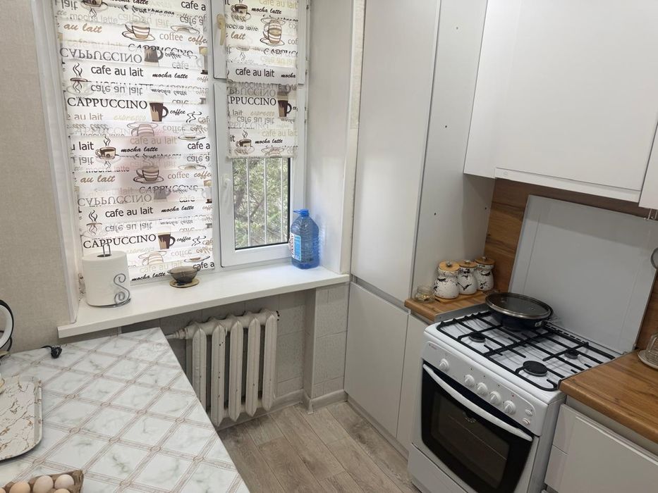 Продам 3к кв в районе малышка