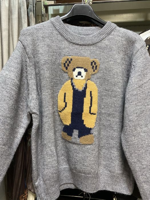 Дамски пуловери на 35лв.