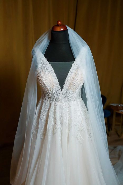 Rochie de mireasa cu spatele gol Paula, alb-ivory, marimea M