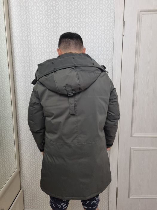 Продам парку б/у