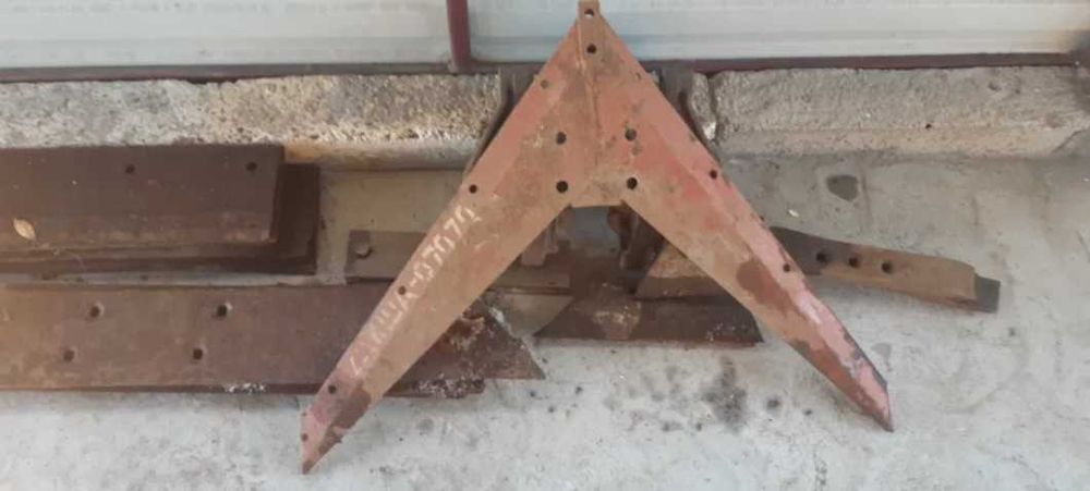 Продам лемеха есть разные